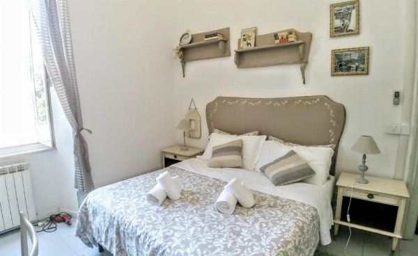 B&B Next Stop image 25