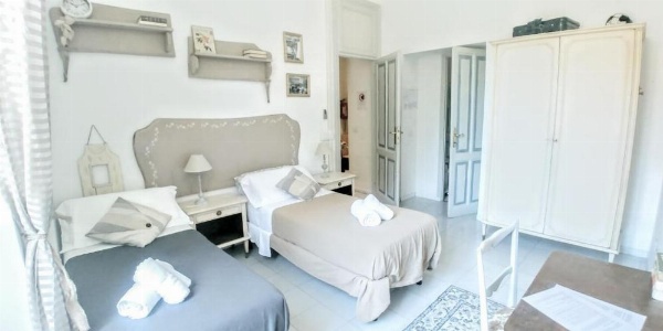 B&B Next Stop image 28