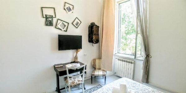 B&B Next Stop image 30